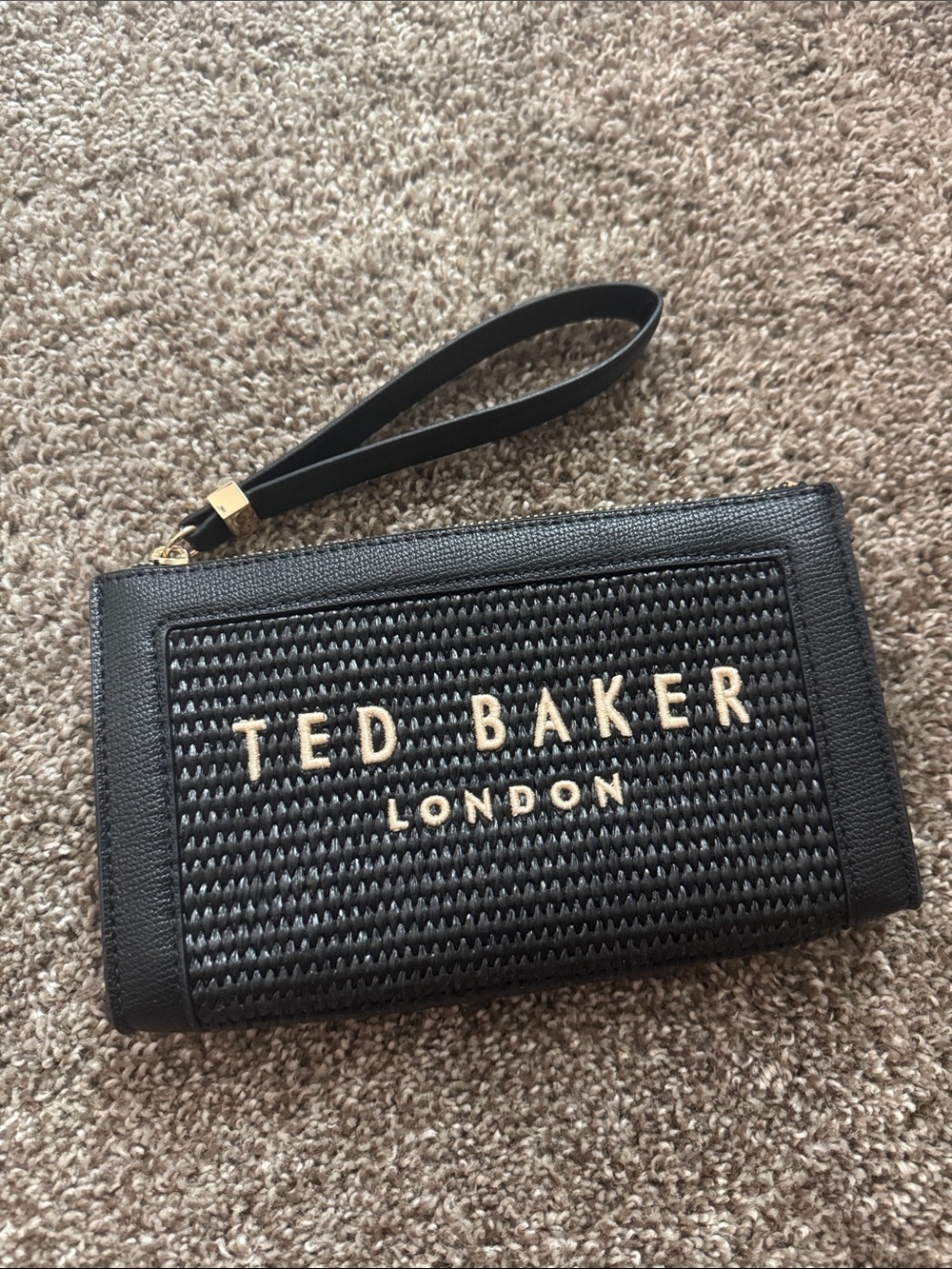 NWOT Ted Baker London Naomi Clutch Woven Raffia Black